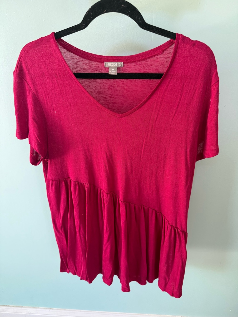 Falls Creek Women's V-Neck Peplum Top in Bright Pink Size Mediym